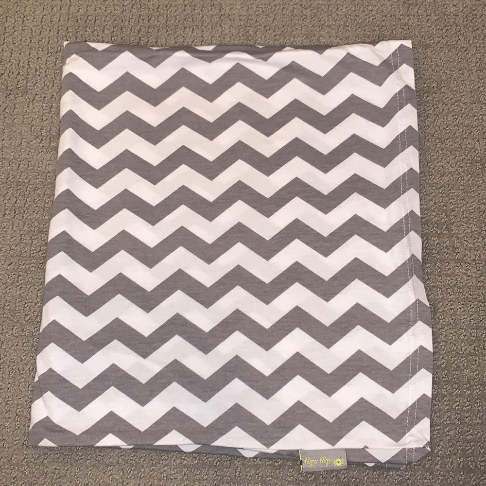 Itzy Ritzy Chevron Cover New